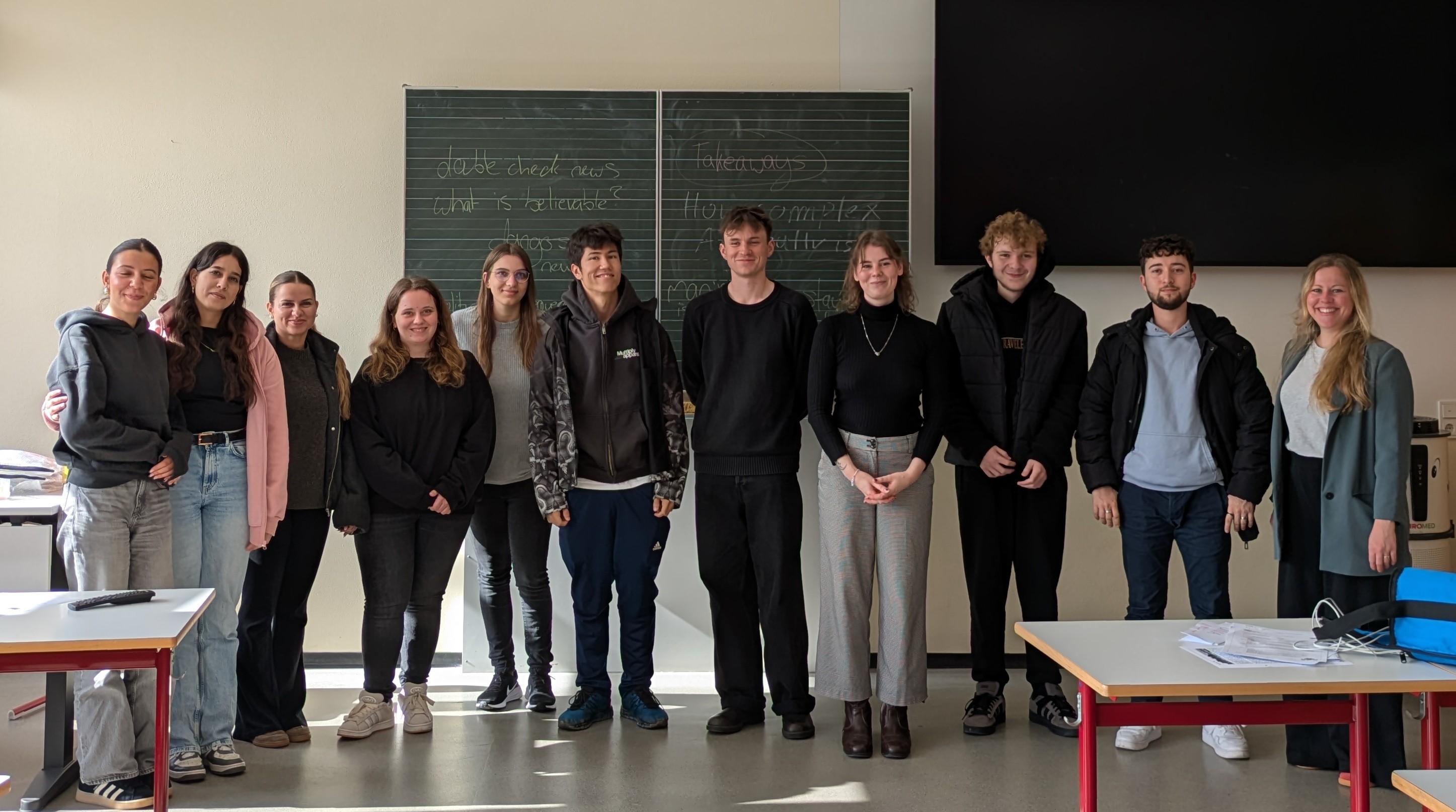 „Check Your Facts!“ – Medienkompetenz-Workshop des Carl-Schurz-Hauses Freiburg am BSZ Waldkirch